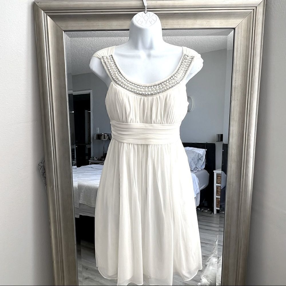 CITY TRIANGLES Ivory Color,  Mini Dress Size M.